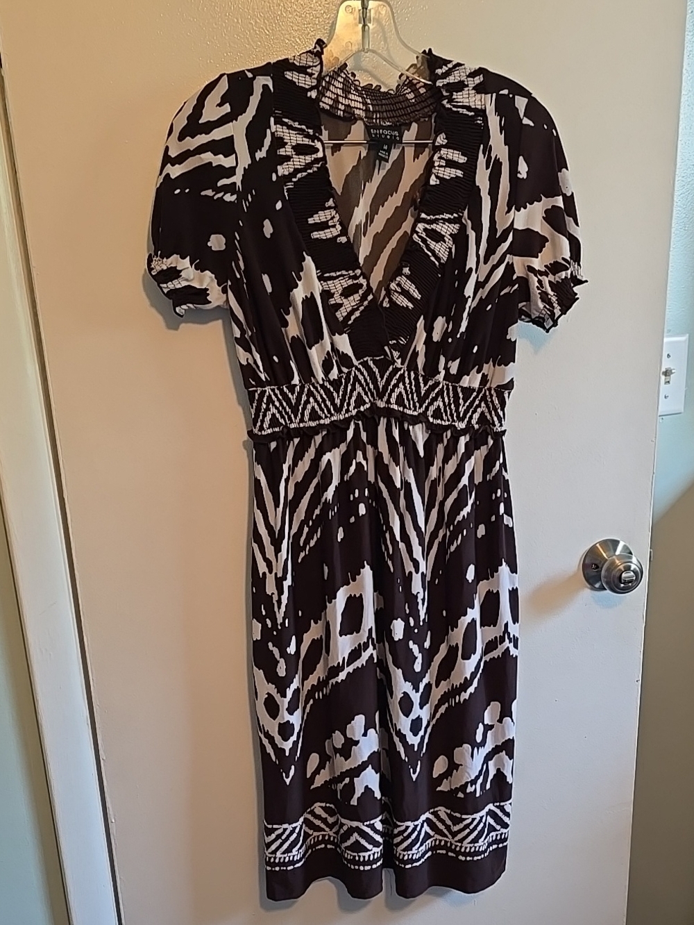 Enfocus Studio Black and White V-Neck Patterned Dress